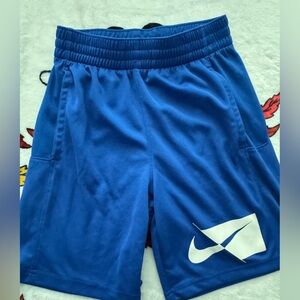 Boys Blue Nike  Basketball Shorts size small 6/7